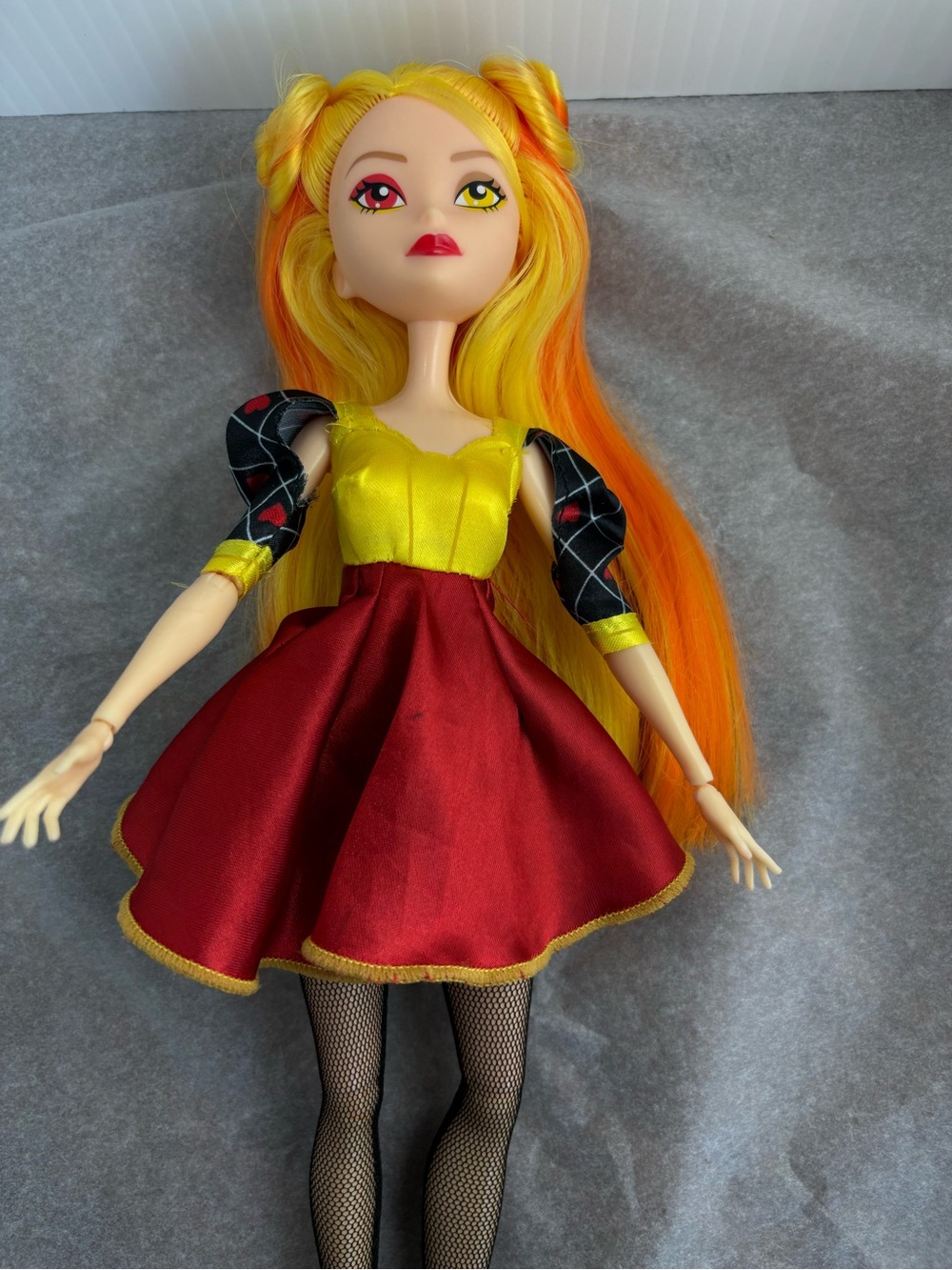 Madame Alexander SpacePOP Luna Princess of Lunaria 2016 Doll